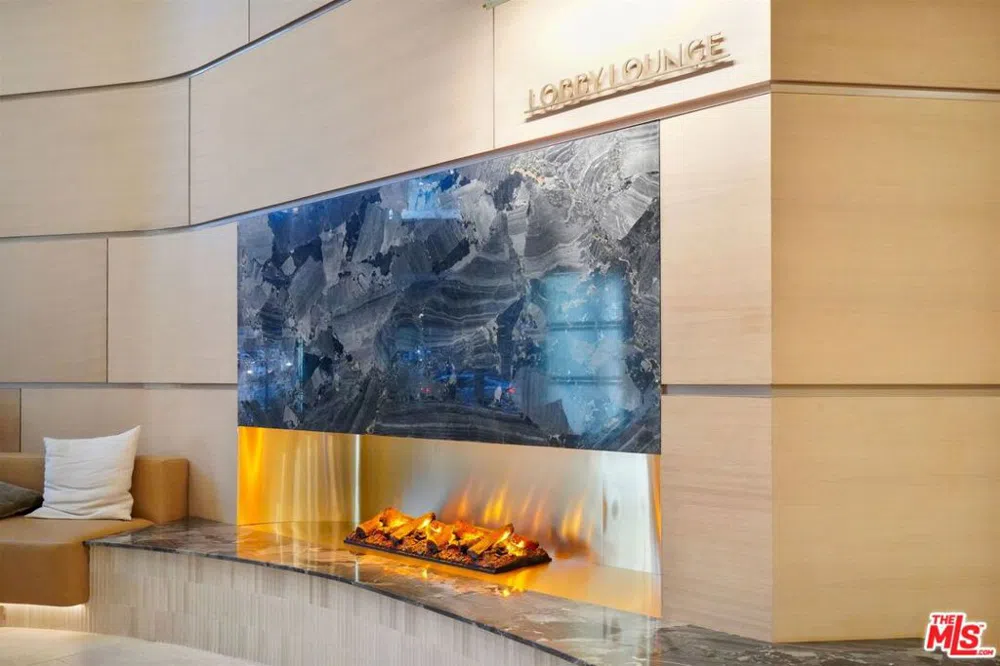 1100 Wilshire #3404 Los Angeles, CA 90017
