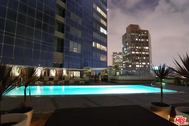 1100 Wilshire #3404 Los Angeles, CA 90017