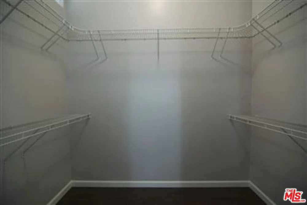 1100 Wilshire #3404 Los Angeles, CA 90017