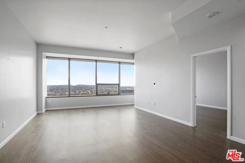 1100 Wilshire #3404 Los Angeles, CA 90017