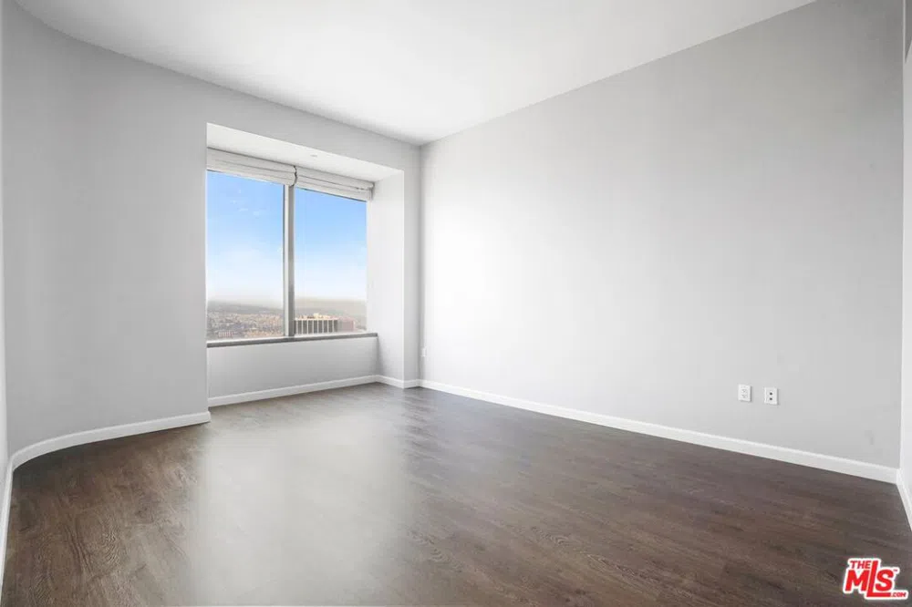 1100 Wilshire #3404 Los Angeles, CA 90017