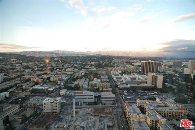 1100 Wilshire #3404 Los Angeles, CA 90017