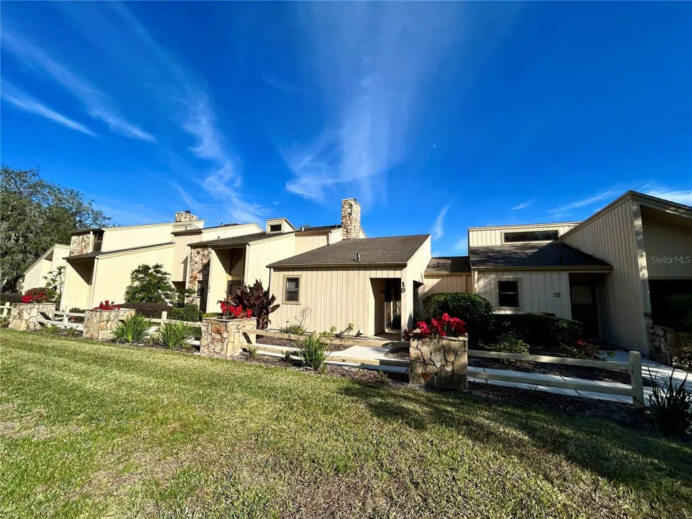 19 ASPEN DR. #19 Haines City, FL 33844