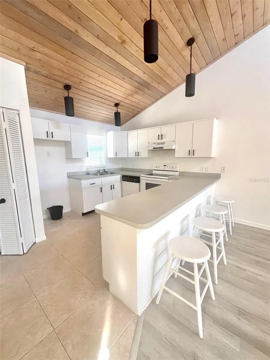 19 ASPEN DR. #19 Haines City, FL 33844