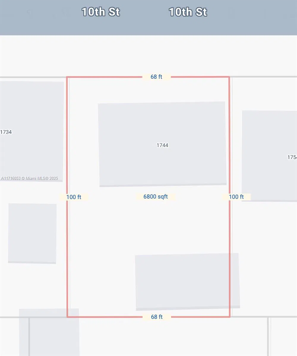 1744 10th st Sarasota, FL 34236