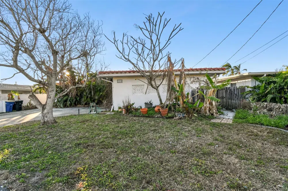1836 VENETIAN POINT DRIVE Clearwater, FL 33755