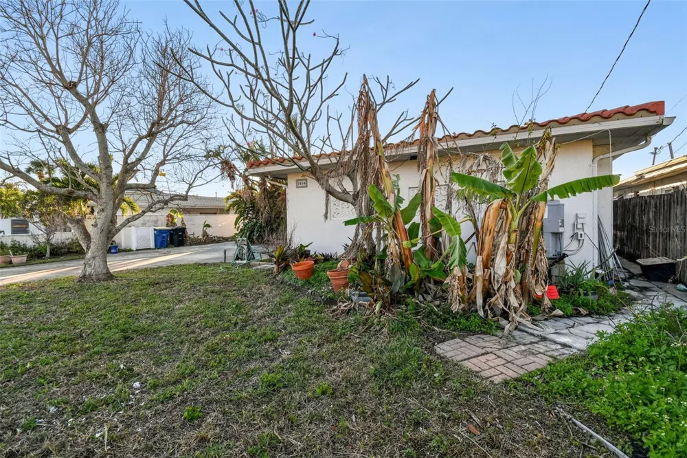 1836 VENETIAN POINT DRIVE Clearwater, FL 33755