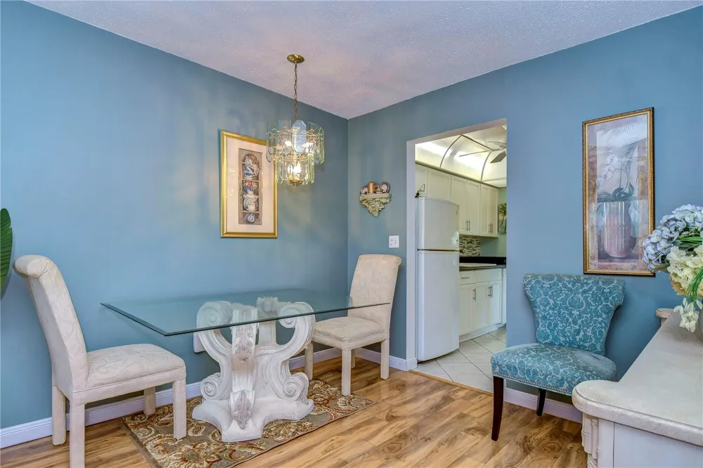 1893 SHORE DRIVE S #206 South Pasadena, FL 33707