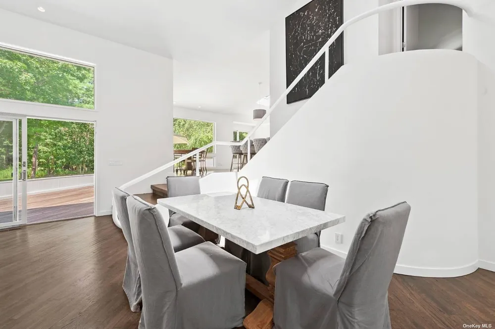 14 Elishas Path Wainscott, NY 11975