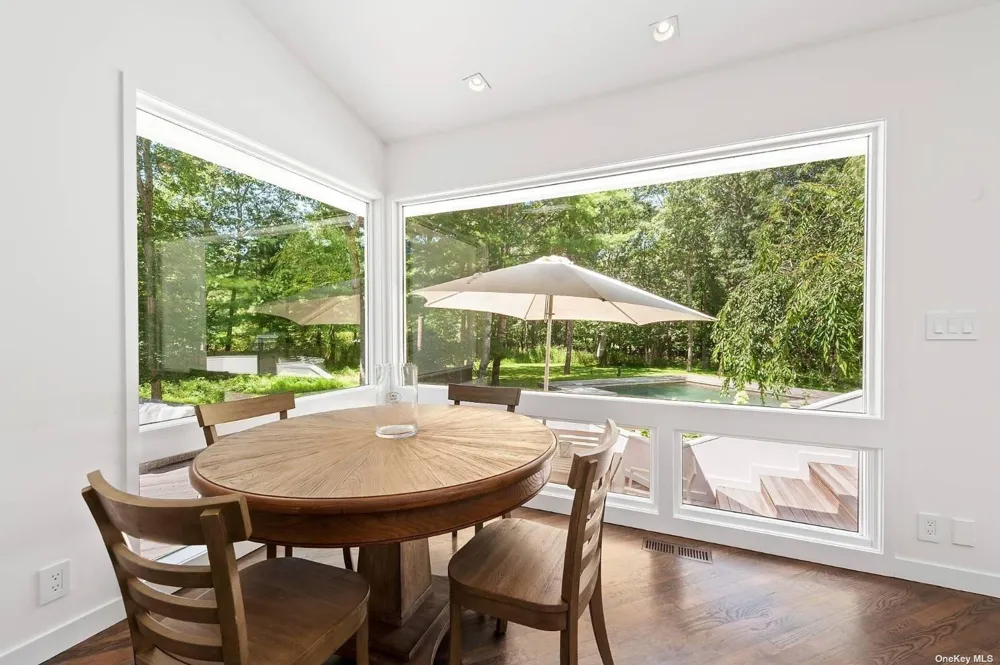 14 Elishas Path Wainscott, NY 11975