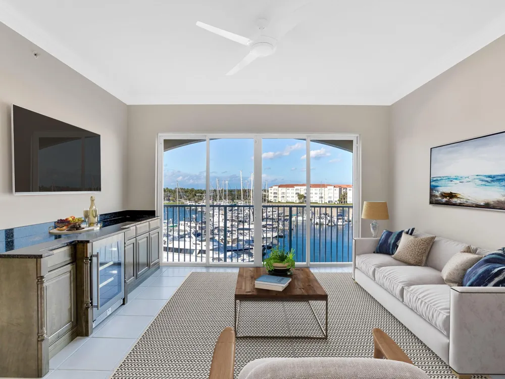 14 Harbour Isle Drive #PH4