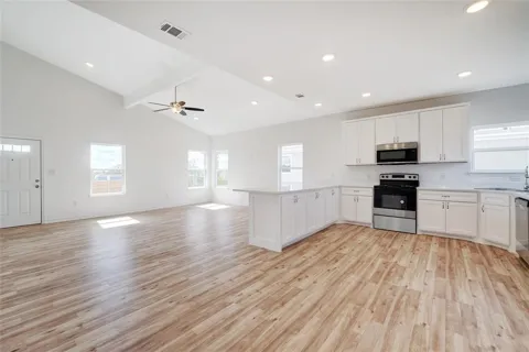 231 La Fortuna Drive