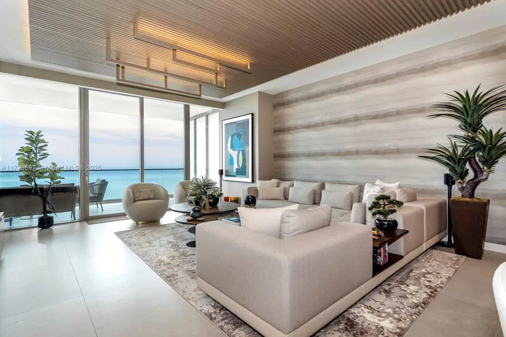 18975 Collins Ave #4102 Sunny Isles Beach, FL 33160