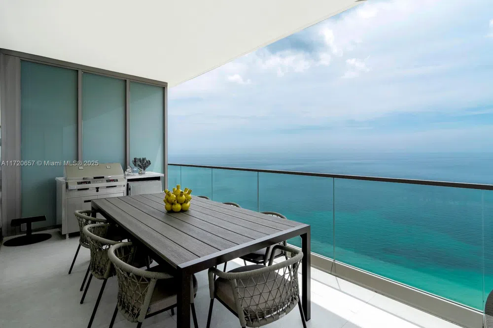 18975 Collins Ave #4102 Sunny Isles Beach, FL 33160