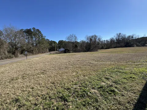 Lee Lot # 1a Street