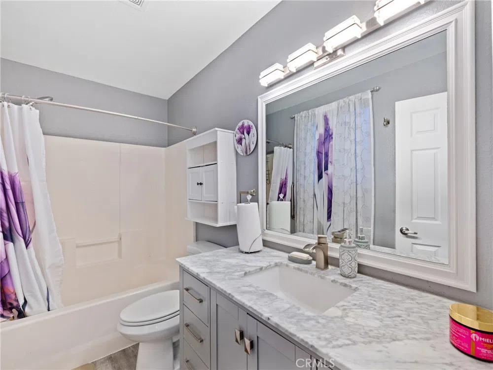 34646 Paseo Del Valle Barstow, CA 92311