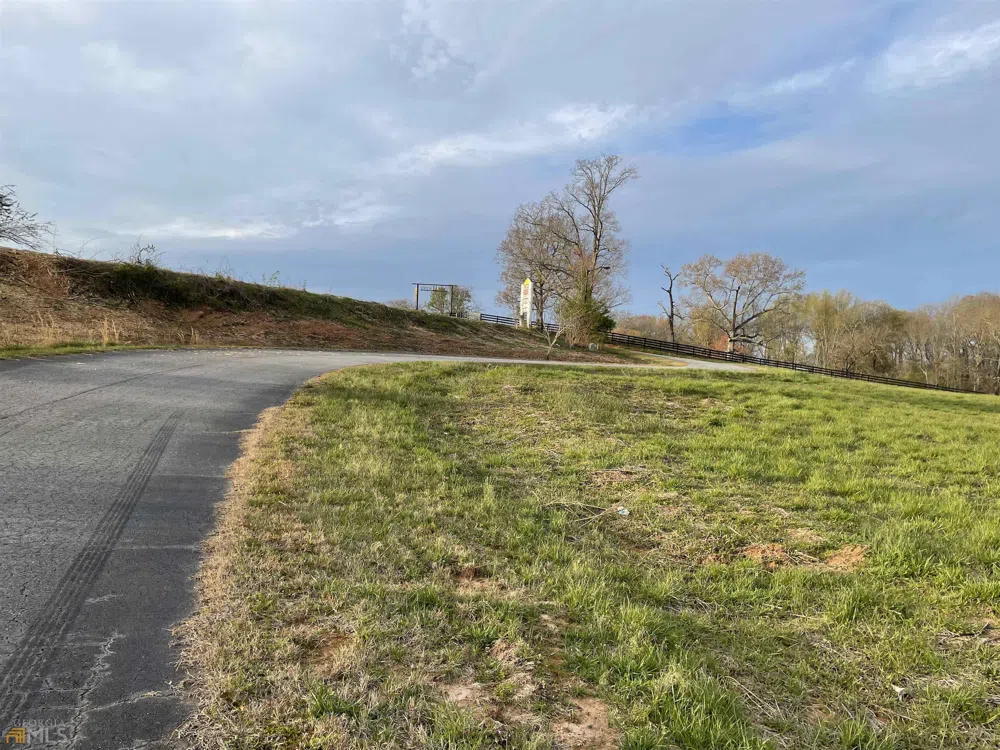 LOT 4 Whitehall Commercial Park RD Cleveland, GA 30528
