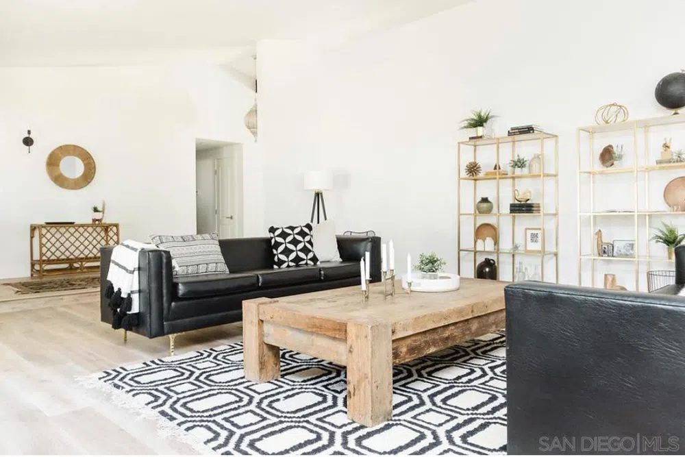 28114 Queensbridge Rd Valley Center, CA 92082