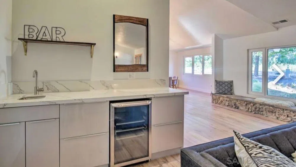 28114 Queensbridge Rd Valley Center, CA 92082