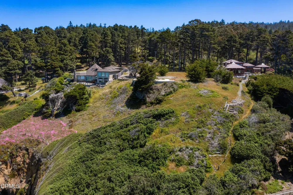 6030 Highway 1 Little River, CA 95456