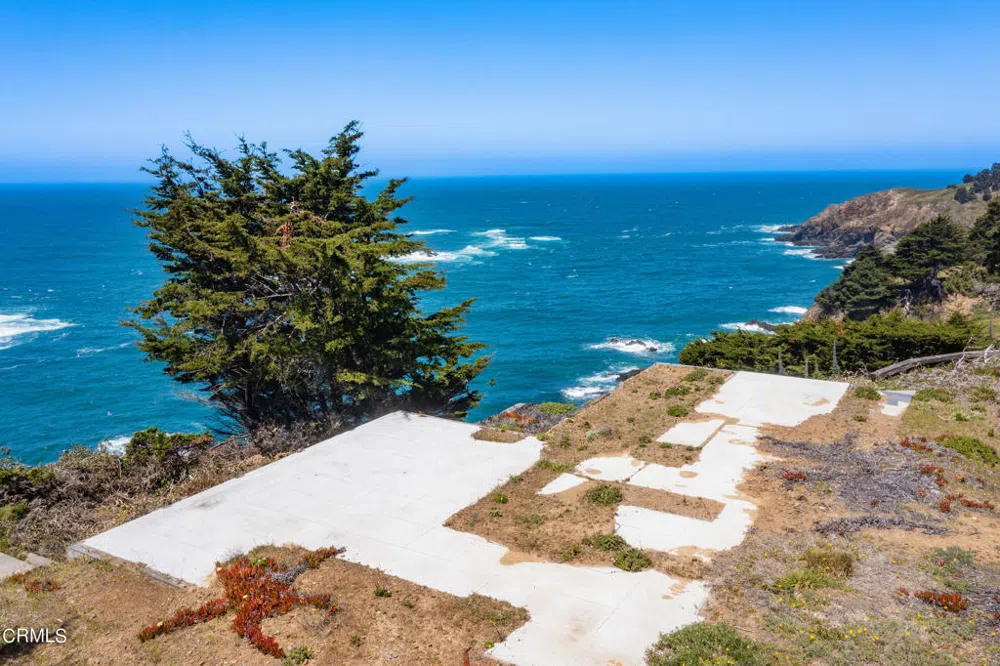 6030 Highway 1 Little River, CA 95456