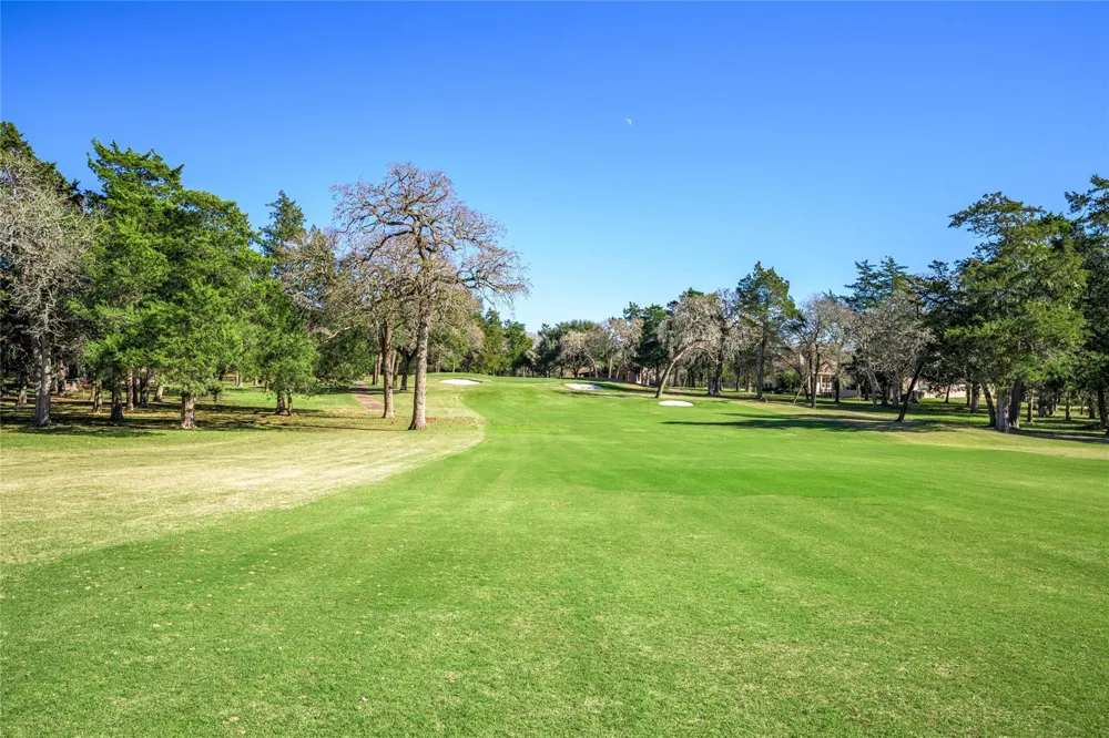 North Falls Dr New Ulm, TX 78950