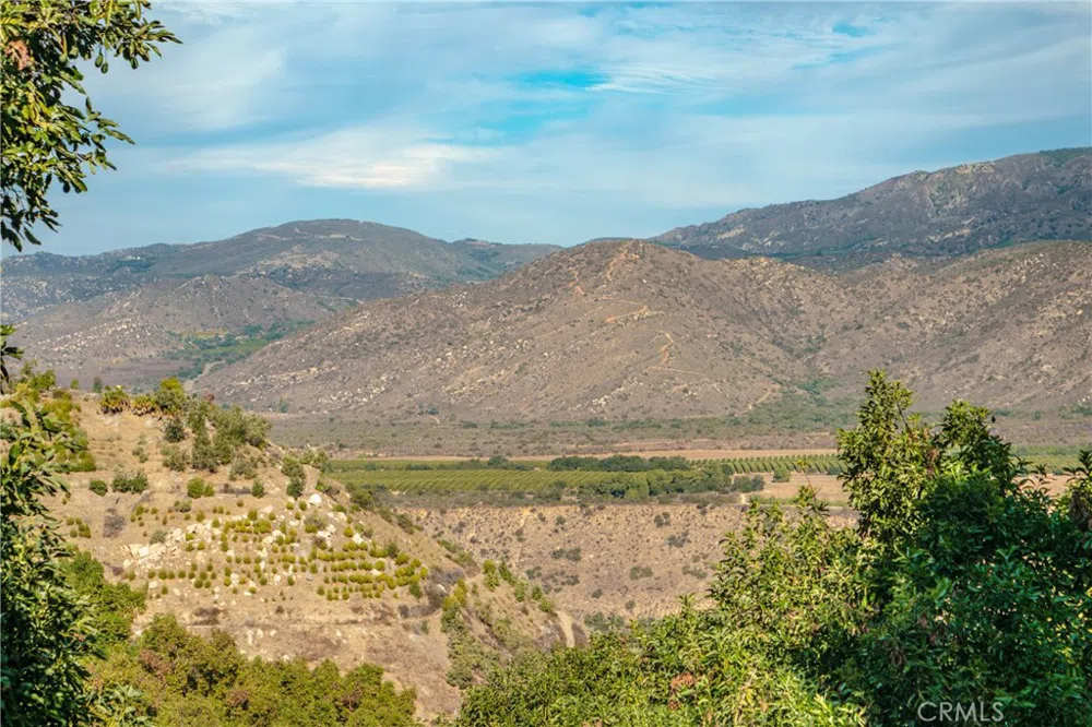 48 Pauma Ridge Road Valley Center, CA 92082