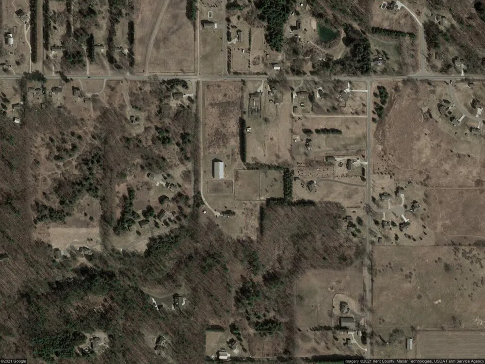 5400 13 Mile Road NE Rockford, MI 49341