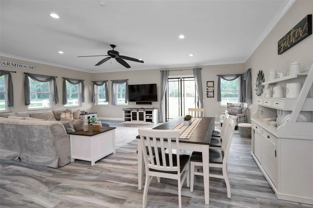 249 DOGWOOD TRACE Tarpon Springs, FL 34688