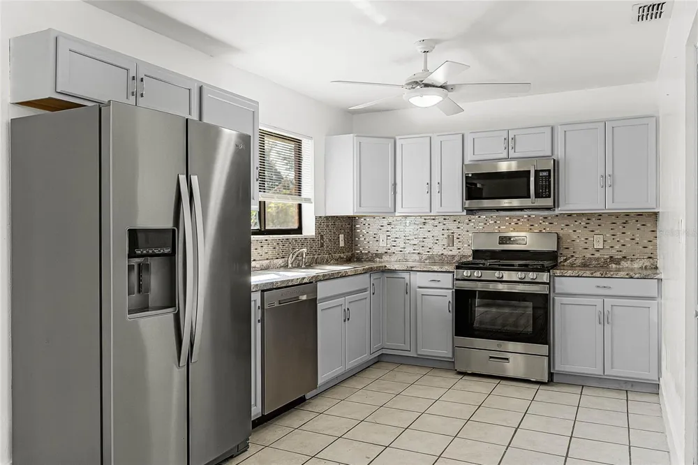 825 KOTTLE CIRCLE S Daytona Beach, FL 32114