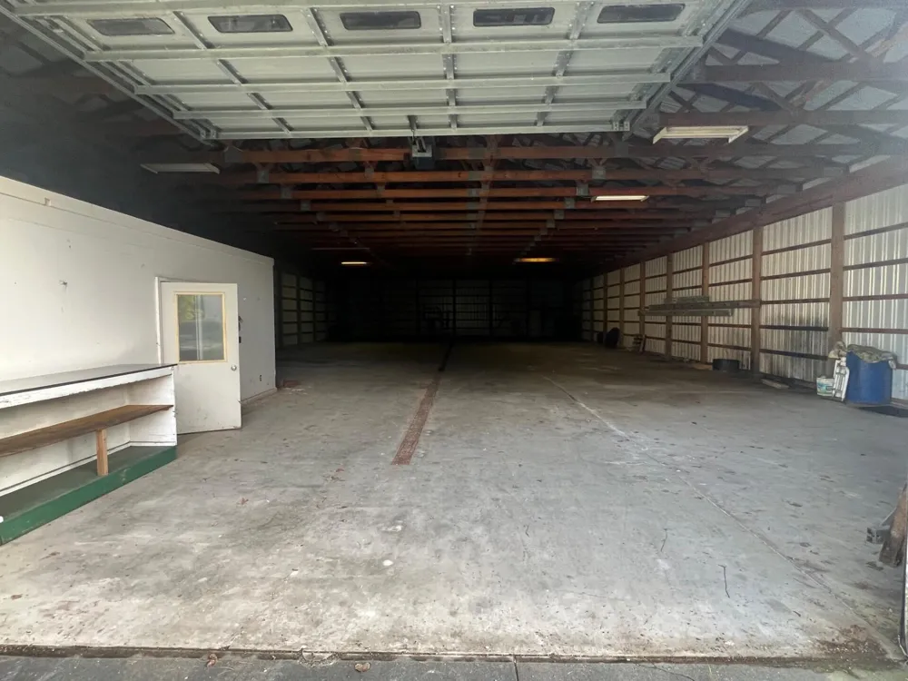 2025 E Sternberg Road Muskegon, MI 49444