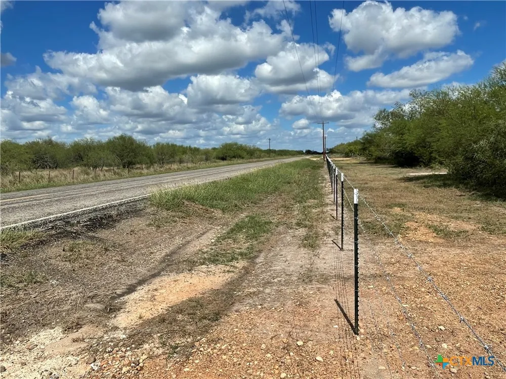 1787 FM 446 Victoria, TX 77905