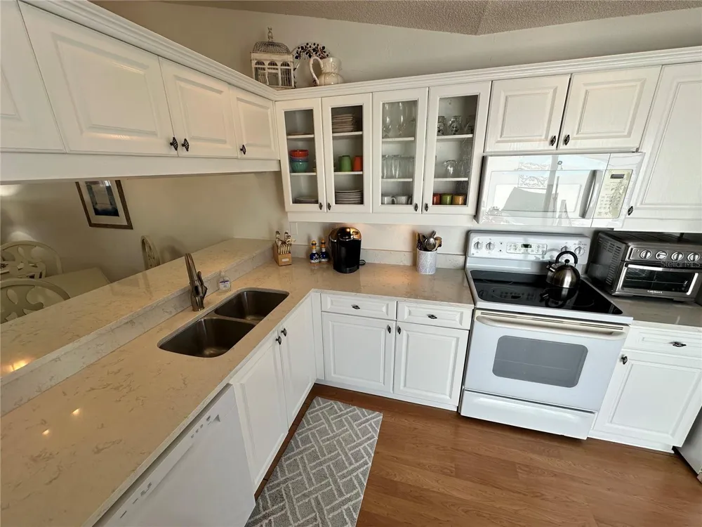 517 WOODSTORK CIRCLE Bradenton, FL 34209