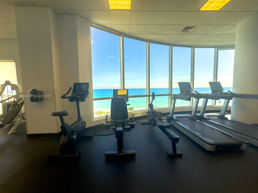 6365 Collins Ave #1506 Miami Beach, FL 33141