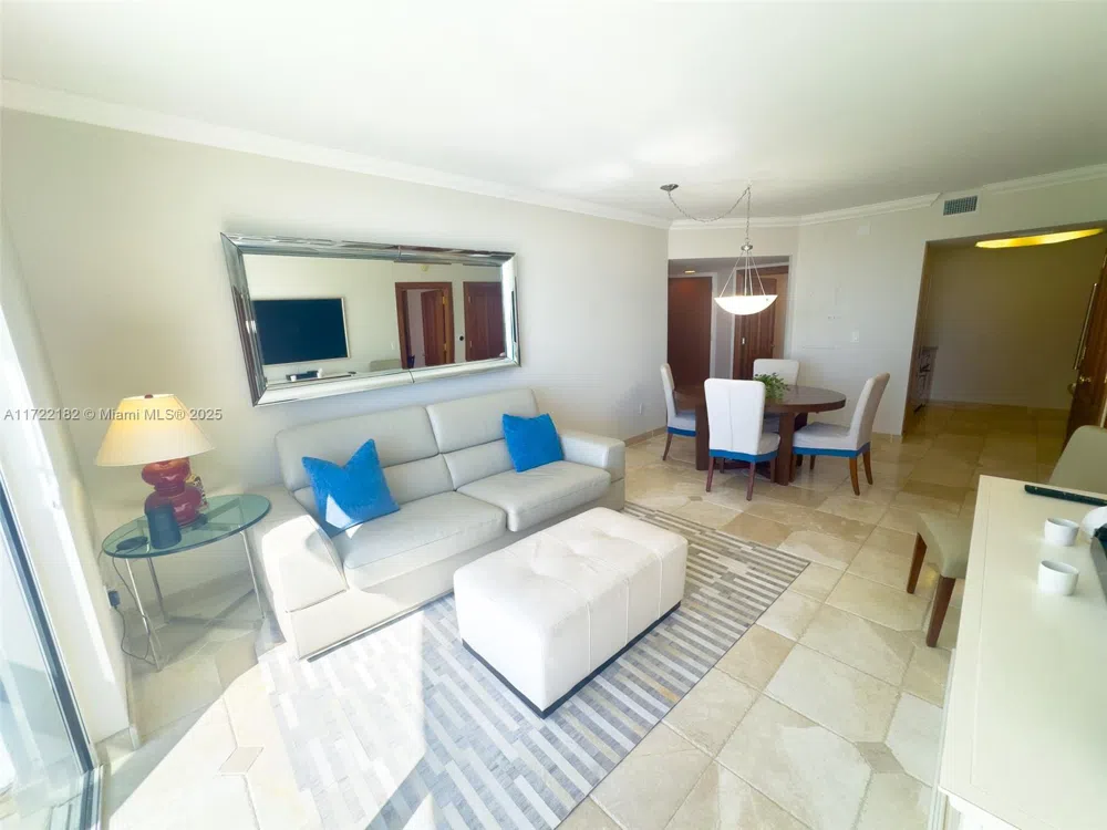 6365 Collins Ave #1506 Miami Beach, FL 33141