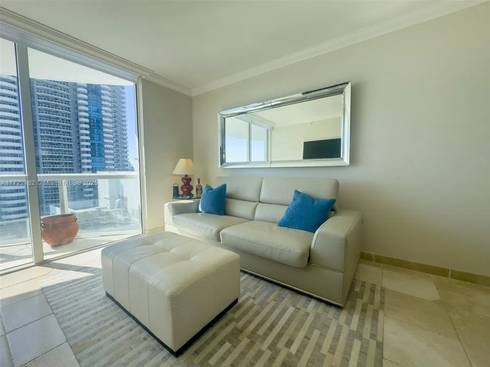 6365 Collins Ave #1506 Miami Beach, FL 33141