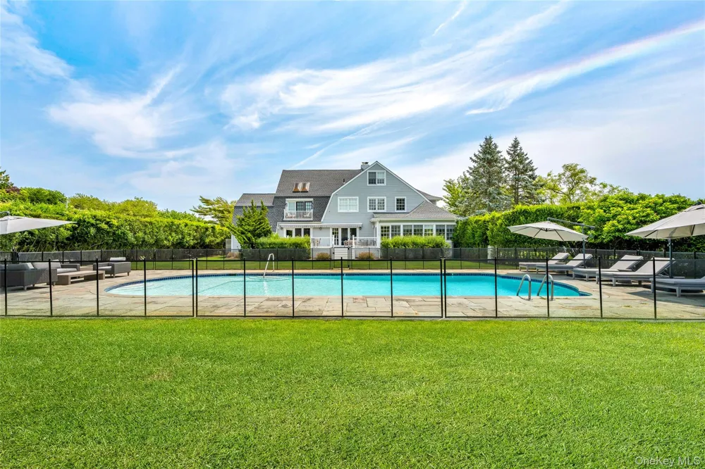 245 Oneck Lane Westhampton Beach, NY 11978