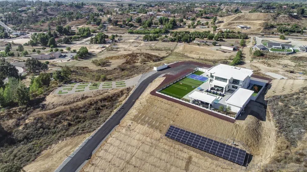 35298 Calle Campo Temecula, CA 92592