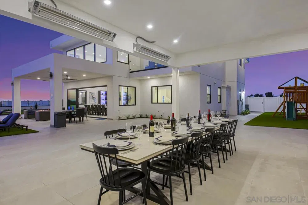 35298 Calle Campo Temecula, CA 92592