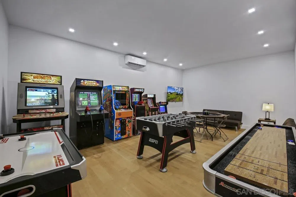 35298 Calle Campo Temecula, CA 92592