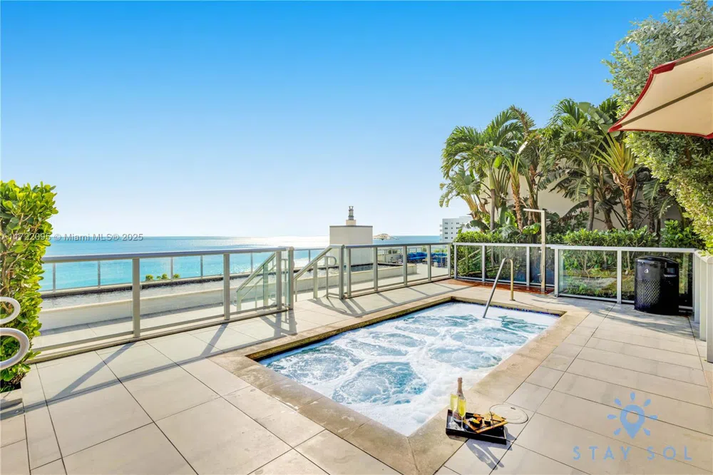777 Ocean Dr #S228 Hollywood, FL 33019