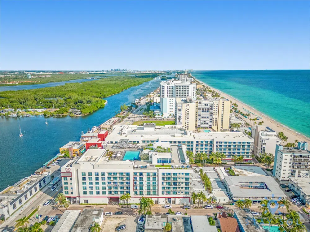 777 Ocean Dr #S228 Hollywood, FL 33019