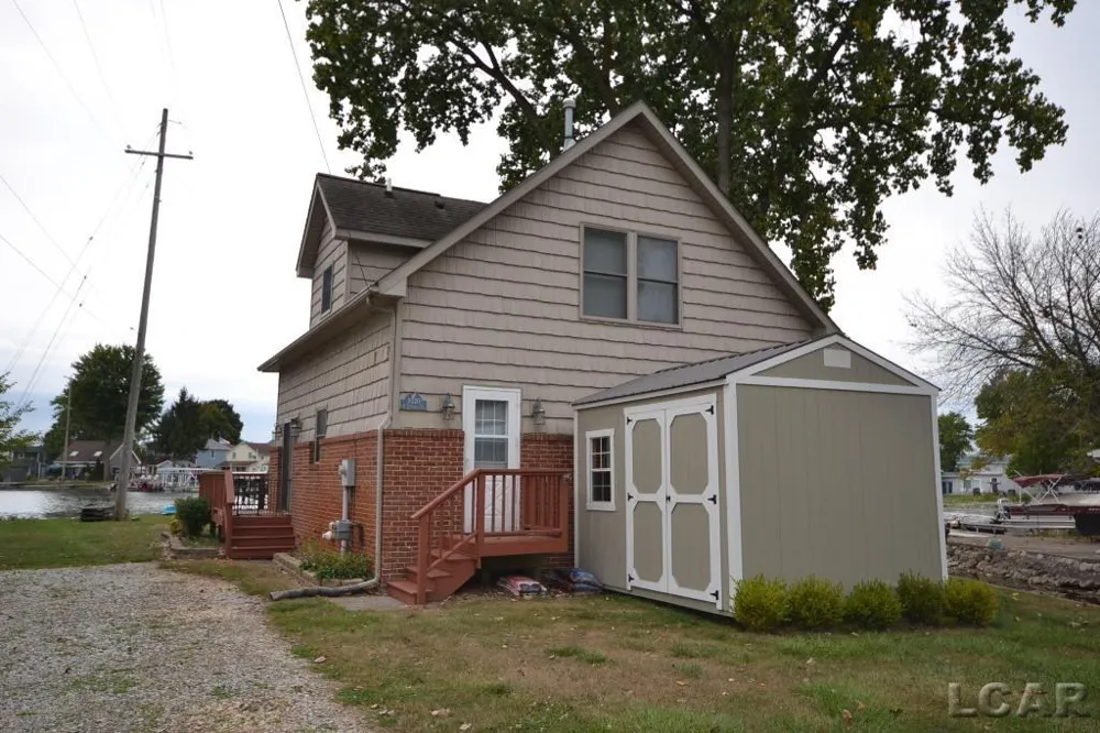 11320 W Ferndale Drive Rollin Township, MI 49253