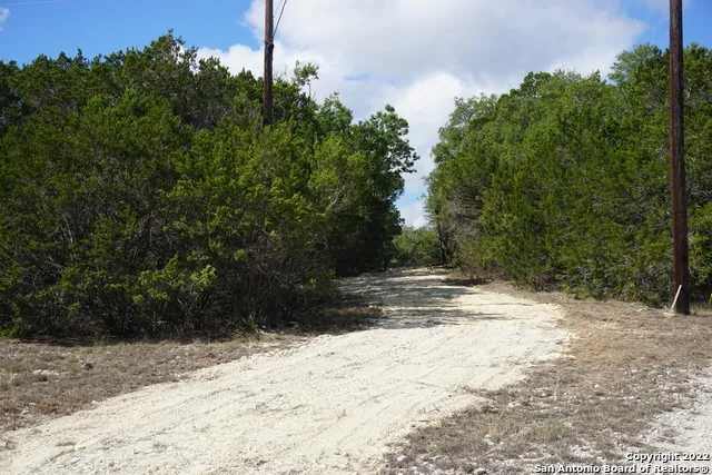 127 Leaders Hill Rd Wimberley, TX 78676