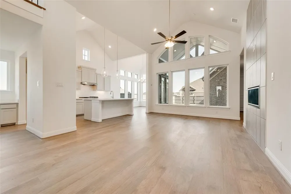3542 Coneflower Trail Prairie Ridge, TX 76084