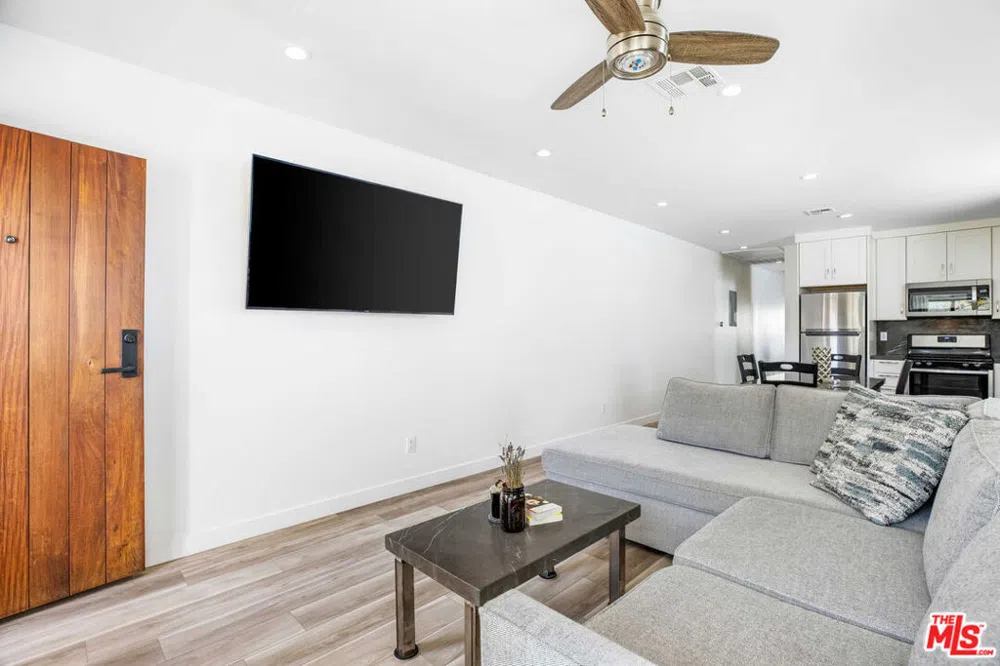 1207 GENESEE AVENUE West Hollywood, CA 90046