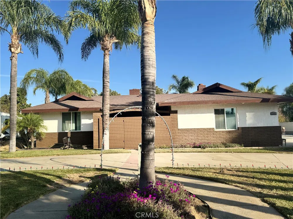 10881 Oleander Avenue Fontana, CA 92337