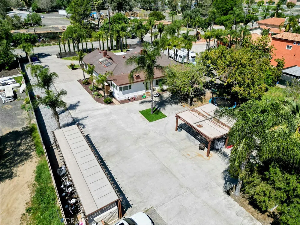 10881 Oleander Avenue Fontana, CA 92337