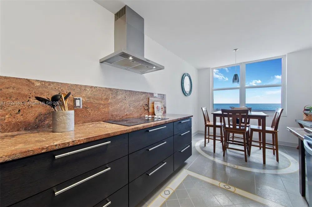 2751 S Ocean Dr #505N Hollywood, FL 33019