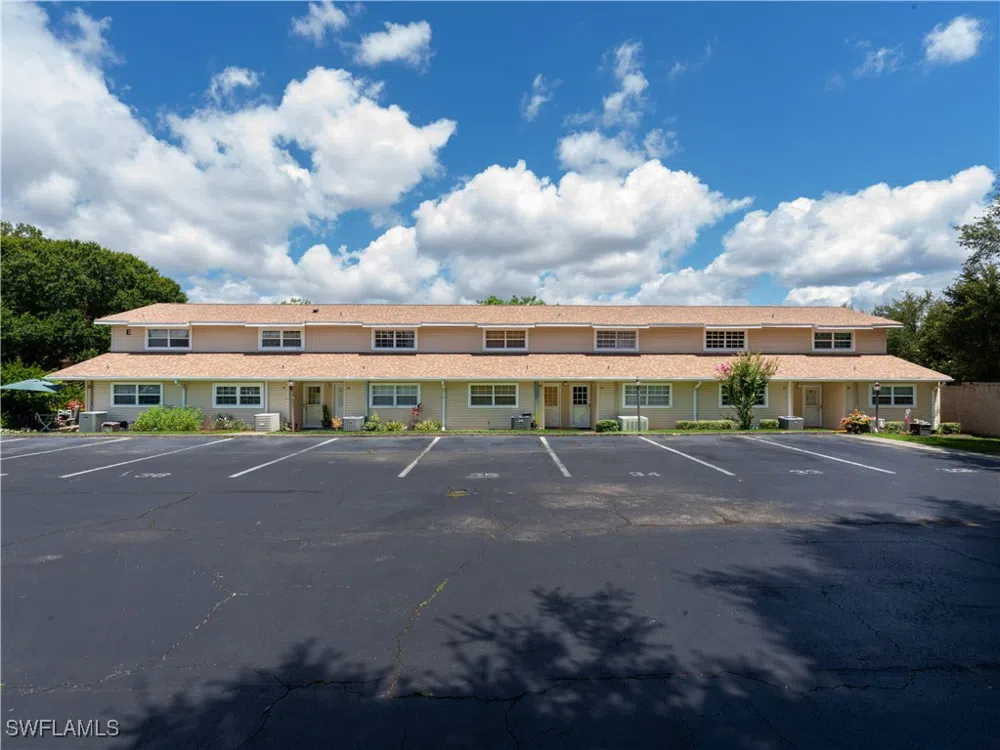 SE SUNSET HARBOR ROAD #34 Summerfield, FL 34491
